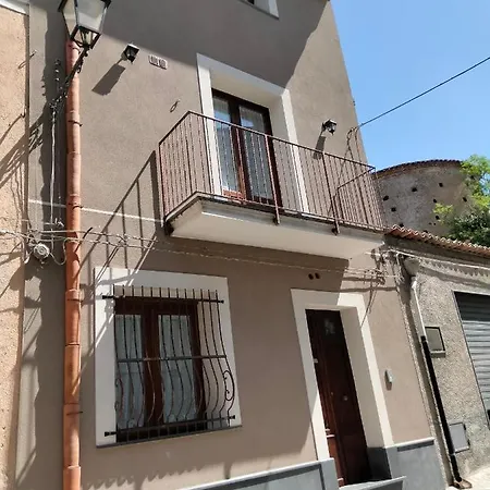 Holiday home Ai Doganieri Randazzo